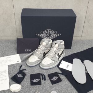 [국내배송]나이키 조던1하이 X 디올 퍼펙트 버전 (설명 참조)