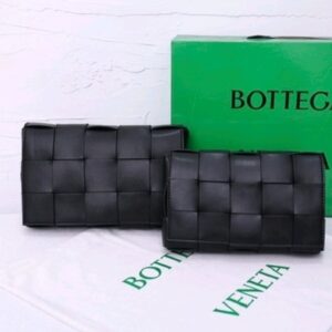 [국내배송]보테가 베네타 카세트백