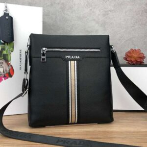 [국내배송]프라다 삼선 크로스