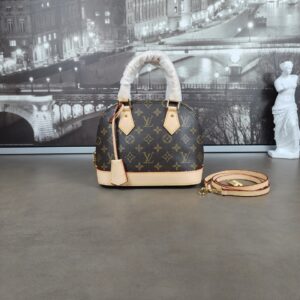 [국내배송]루이비통 모노그램 알마백 BB