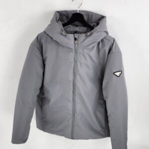 [국내배송]프라다 남성 삼각 로고 후드 패딩