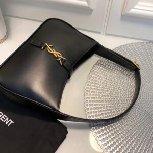 [국내배송]생로랑 스무드 르 5A7 핸들