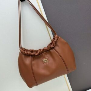 [국내배송]미우미우 숄더백