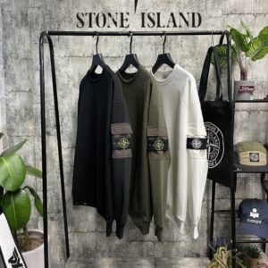 [국내배송]스톤아일랜드 포켓포인트 맨투맨