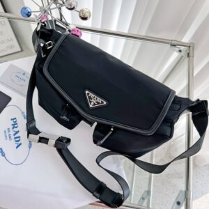[국내배송]프라다 리나일론 숄더백