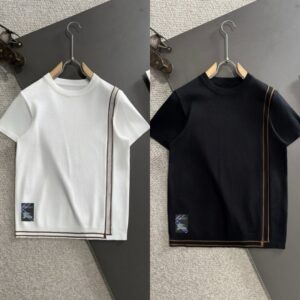 [국내배송]버버리 2025SS 기사로고 세로가라 니트라운드