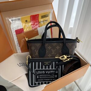 [국내배송]루이비통 네버풀 반둘리에