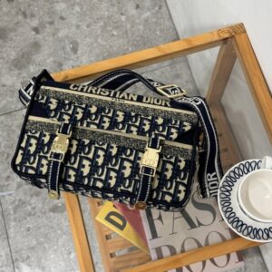 [국내배송]디올 캠프 스몰백