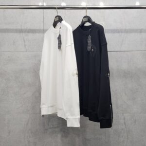 [국내배송]크롬하츠 레더 금속장식 맨투맨