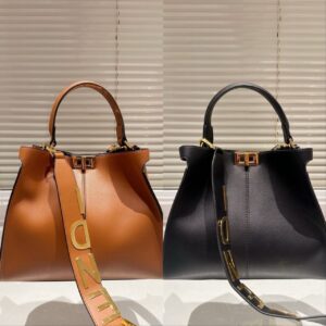 [국내배송]펜디 피카부 X-라이트 미디움백 + 영문스트랩